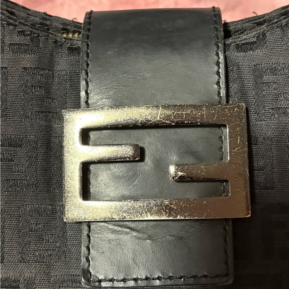 Fendi Black Monogram Shoulder Bag - Picture 9 of 15